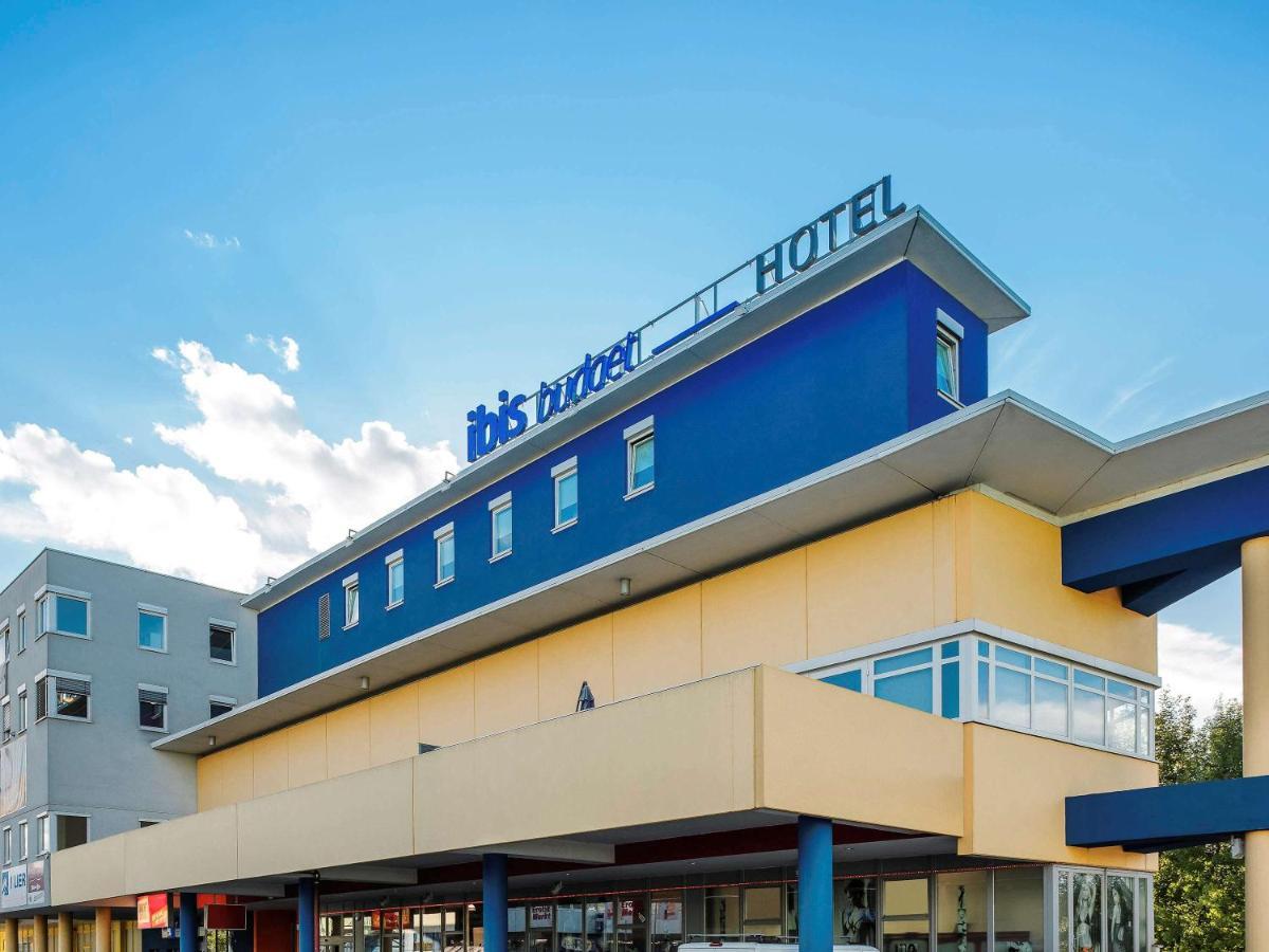 Ibis Budget Salzburg Airport - Self-Check-In Himmelreich エクステリア 写真